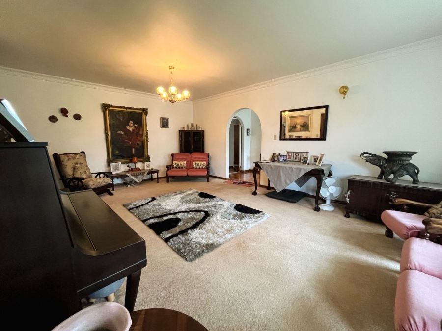 5 Bedroom Property for Sale in Vanes Estate Eastern Cape